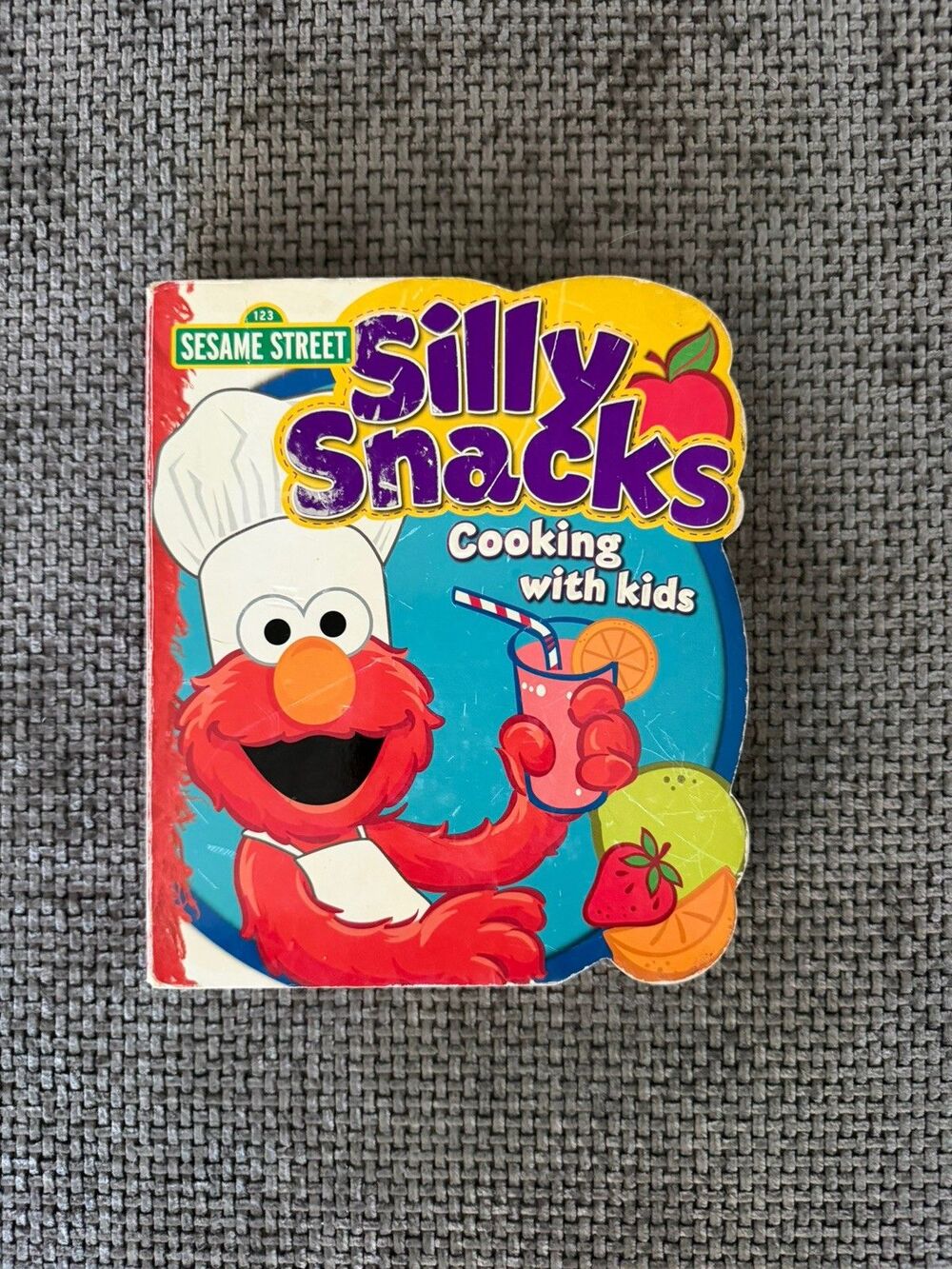 Sesame Street Silly Snacks: Cooking with Kids Board Book Illustrated 2008